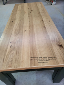 Modern nagy családi étkezőasztal tárgyaló asztal 100x250 cm 8 személyes bővíthető 10 12 14 16 személyesre 4x50 cm-es vendég lapokkal 450 cm-re